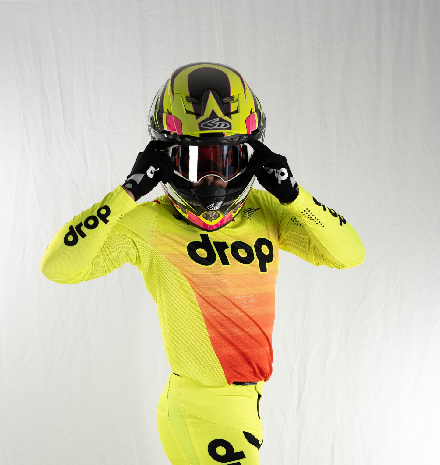 BRAVO Yellow Red Jersey