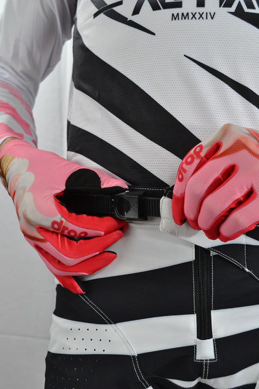 Alpha Pink Ice Gloves
