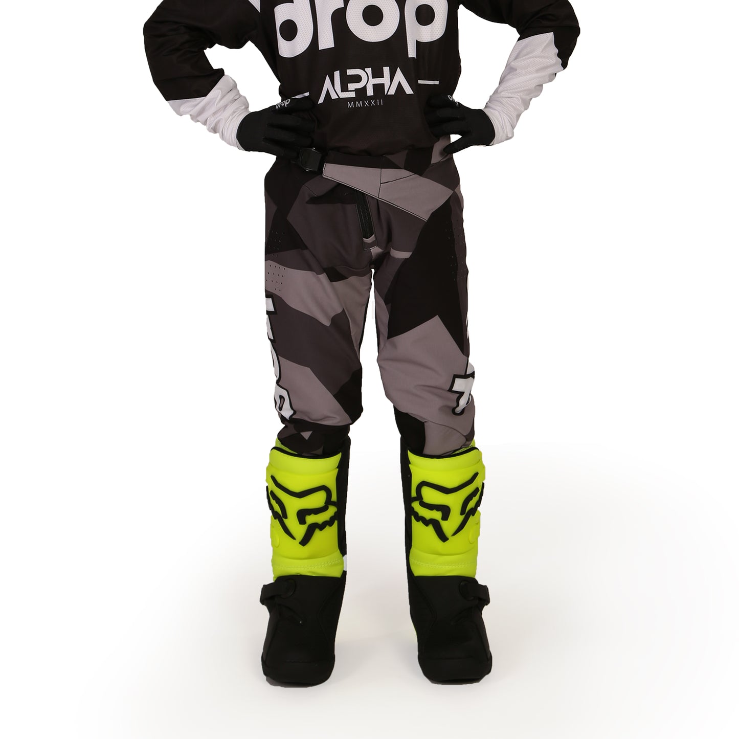 Alpha Camo Black Pants Youth
